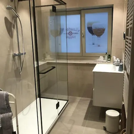 Duivels Paterke Harelbeeksestraat 29, 8500 كورترايك