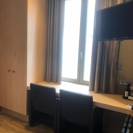 Duivels Paterke Harelbeeksestraat 29, 8500 فندق