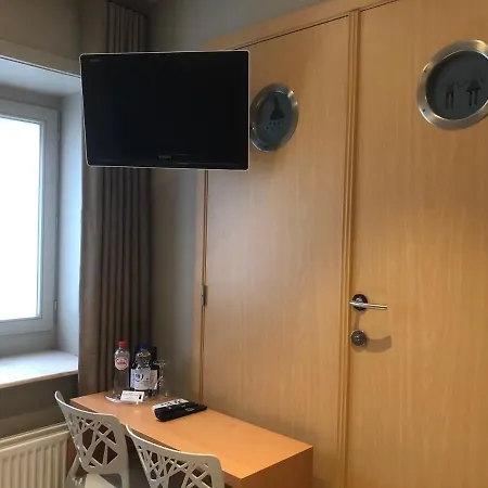 Duivels Paterke Harelbeeksestraat 29, 8500 Hotel Kortrijk